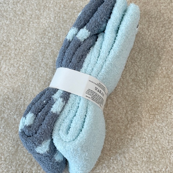 PINK Fluffy Fleece Socks 2-Pack New! - Picture 3 of 5